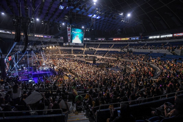 Smart Araneta Coliseum: Galleries